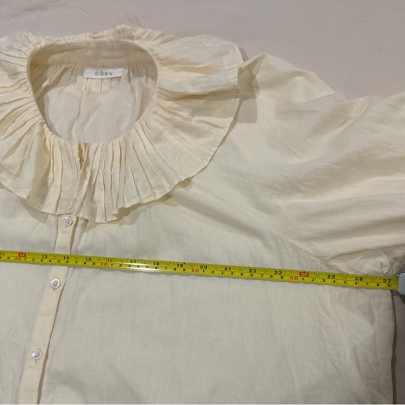 Doen Cream Ruffled Blouse - Picture 2 of 3